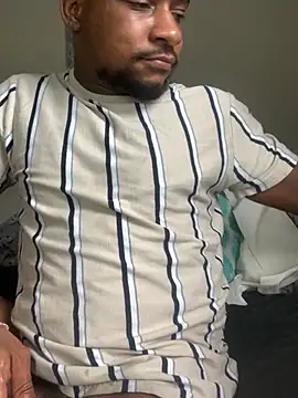 Snapshot of bbcxasmr chatting on 10/14/25, 06:08 bbcxasmr online show from 10/14/25, 06:08