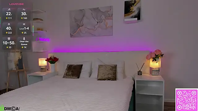 Lisa McCoy online show from 11/11/25, 01:33