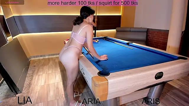 Glamorous Giirlss online show from 02/05/26, 12:56