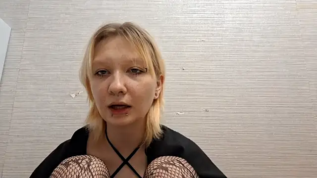 AstraVale online show from 11/22/25, 08:35