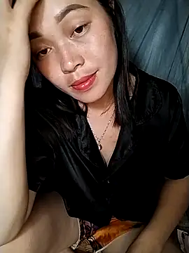 Hani-i online show from 04/13/26, 03:38