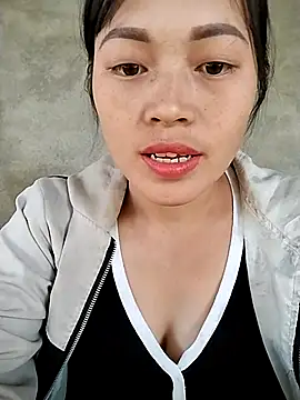 Hani-i online show from 11/28/25, 06:24