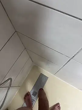 jesuislabb01 online show from 04/14/26, 04:28