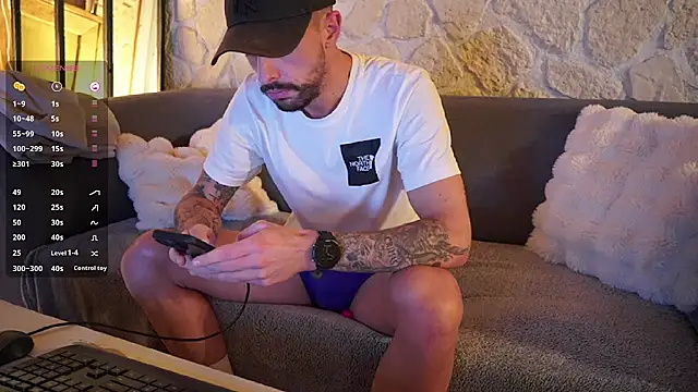 monsieurguitsxxx online show from 11/25/25, 04:51