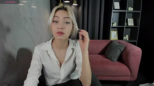 AlysiaSun  online show from 10/15/25, 02:25