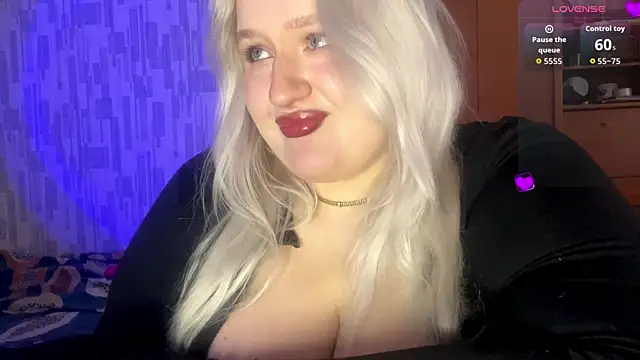 Lina Hottie online show from 11/06/25, 06:39