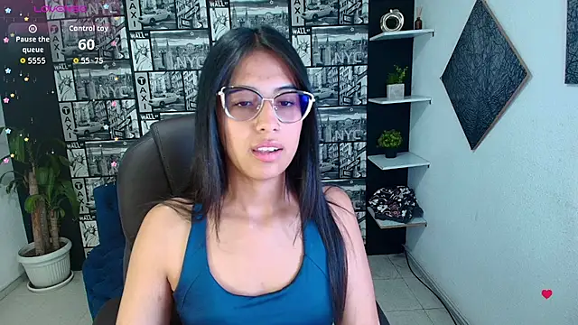 Sub Scarlett online show from 11/25/25, 01:00