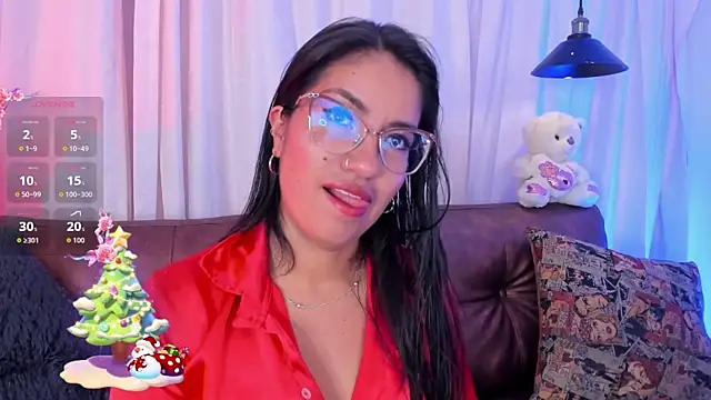 charlhot  online show from 12/05/25, 12:48