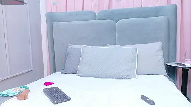 NaughtyHally  online show from 03/10/26, 11:47