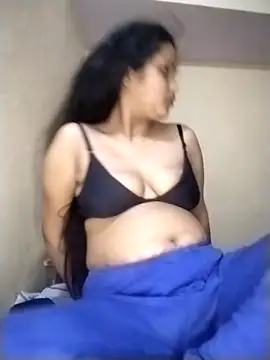 strip queennn online show from 01/09/26, 06:26