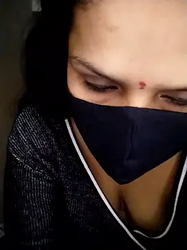 strip queennn online show from 01/08/26, 05:19