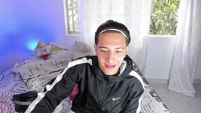 Hayden Boy  online show from 10/18/25, 01:24