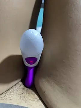 Techi0525 online show from 04/13/26, 02:10