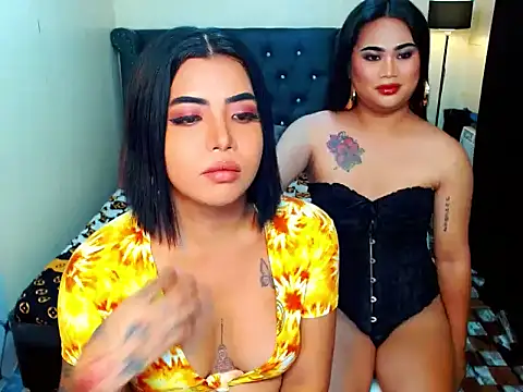 LovelyTs4U online show from 06/26/26, 06:03