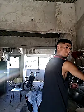 Luciferinthestreet online show from 11/10/25, 01:49