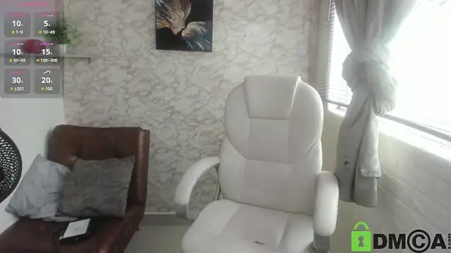 Amara  Hank online show from 11/06/25, 05:17