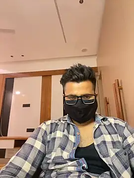 Notme 09 online show from 10/27/25, 12:39