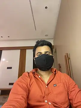 Notme 09 online show from 10/17/25, 02:08