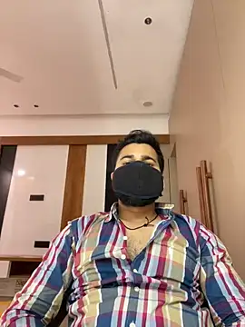 Notme 09 online show from 12/21/25, 10:28