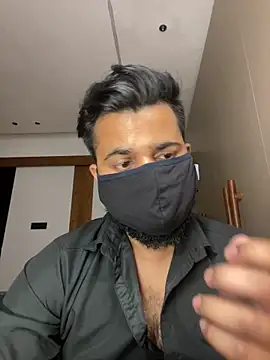 Notme 09 online show from 10/18/25, 03:47