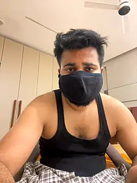 Notme 09 online show from 11/17/25, 12:09