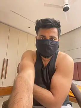 Notme 09 online show from 11/16/25, 04:39