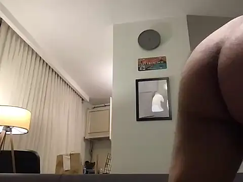 dicsucerboy77 online show from 04/05/26, 08:48