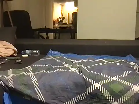 dicsucerboy77 online show from 04/20/26, 01:19