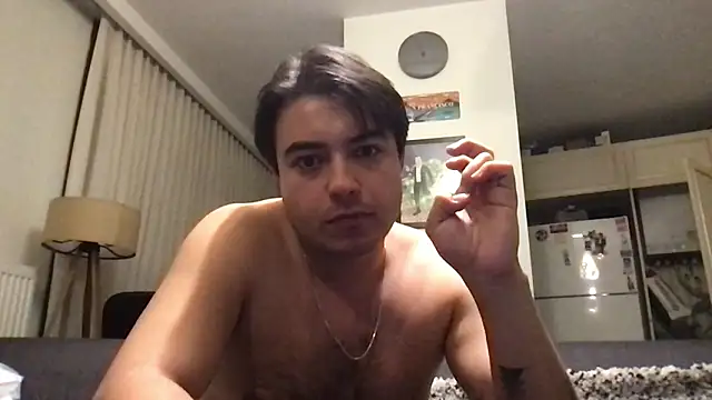 dicsucerboy77 online show from 02/18/26, 11:56