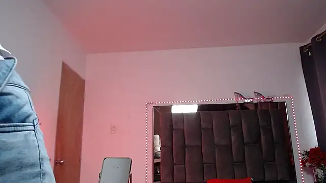 Salmma Milf online show from 06/10/26, 11:44