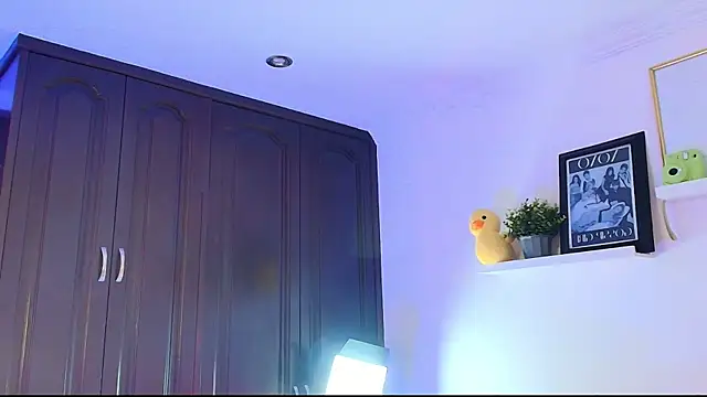  TiniWild online show from 11/24/25, 01:00