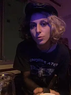 yvessblue online show from 02/24/26, 11:16