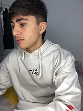 Myke hotxxx online show from 11/17/25, 03:32