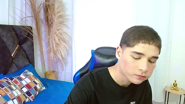 Mattass18 online show from 11/05/25, 01:47