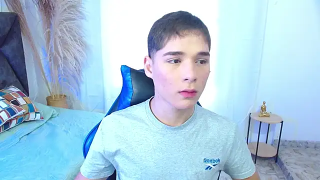 Mattass18 online show from 12/17/25, 01:38