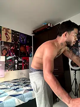 Kylian Alessandro online show from 12/16/25, 08:57