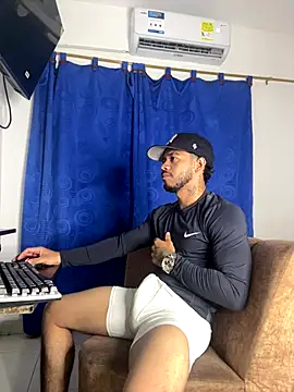 Kylian Alessandro online show from 11/03/25, 06:51