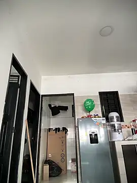 Snapshot of Kylian_Alessandro chatting on 02/17/26, 02:36 Kylian Alessandro online show from 02/17/26, 02:36