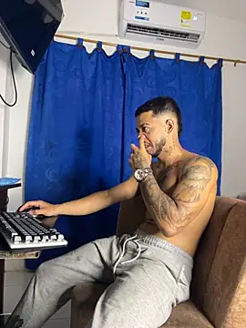 Kylian Alessandro online show from 11/09/25, 08:46