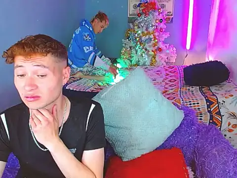 Latin boysxxxx online show from 12/01/25, 04:08