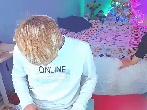 Latin boysxxxx online show from 11/29/25, 02:34