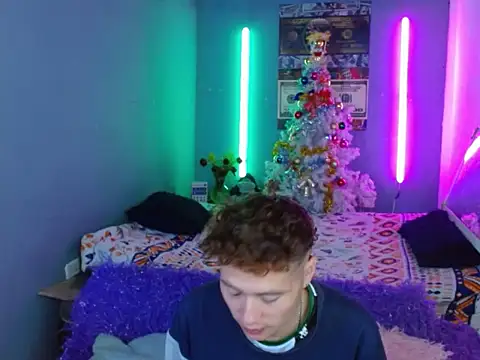 Latin boysxxxx online show from 11/30/25, 09:59