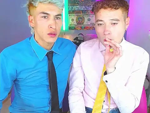 Latin boysxxxx online show from 10/26/25, 01:17