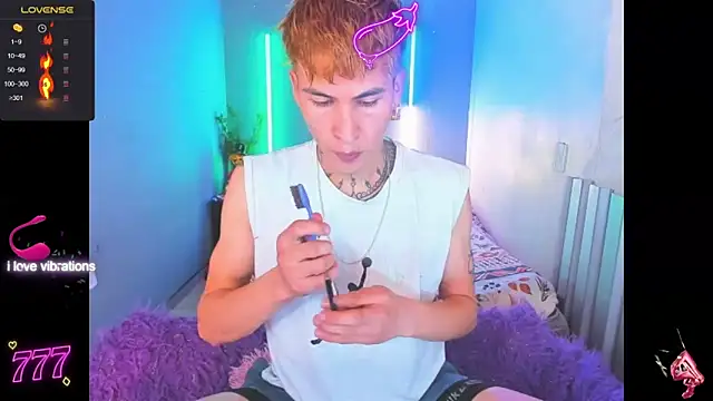Latin boysxxxx online show from 03/16/26, 01:13