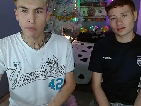 Latin boysxxxx online show from 10/31/25, 10:16