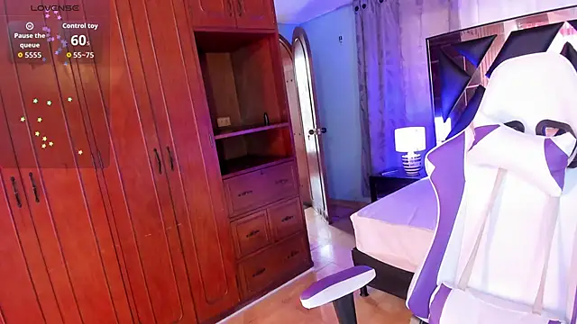 Lily CuteBoobs online show from 10/29/25, 06:51