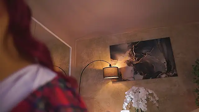 TiffanyBlaize online show from 11/29/25, 07:14