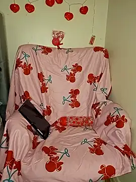 LucyMiax online show from 02/13/26, 12:27