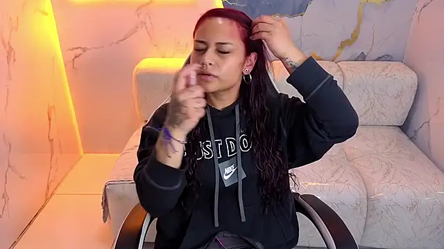 noa tp online show from 11/05/25, 12:30