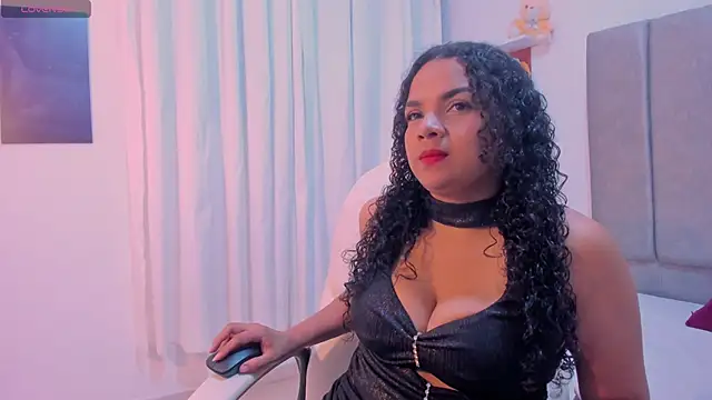 Snapshot of Miaa_Star1 chatting on 10/17/25, 01:13 Miaa Star1 online show from 10/17/25, 01:13